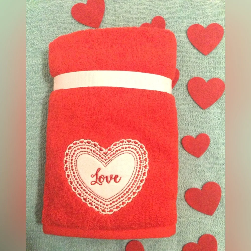 Red Valentine Hand Towel Bundle